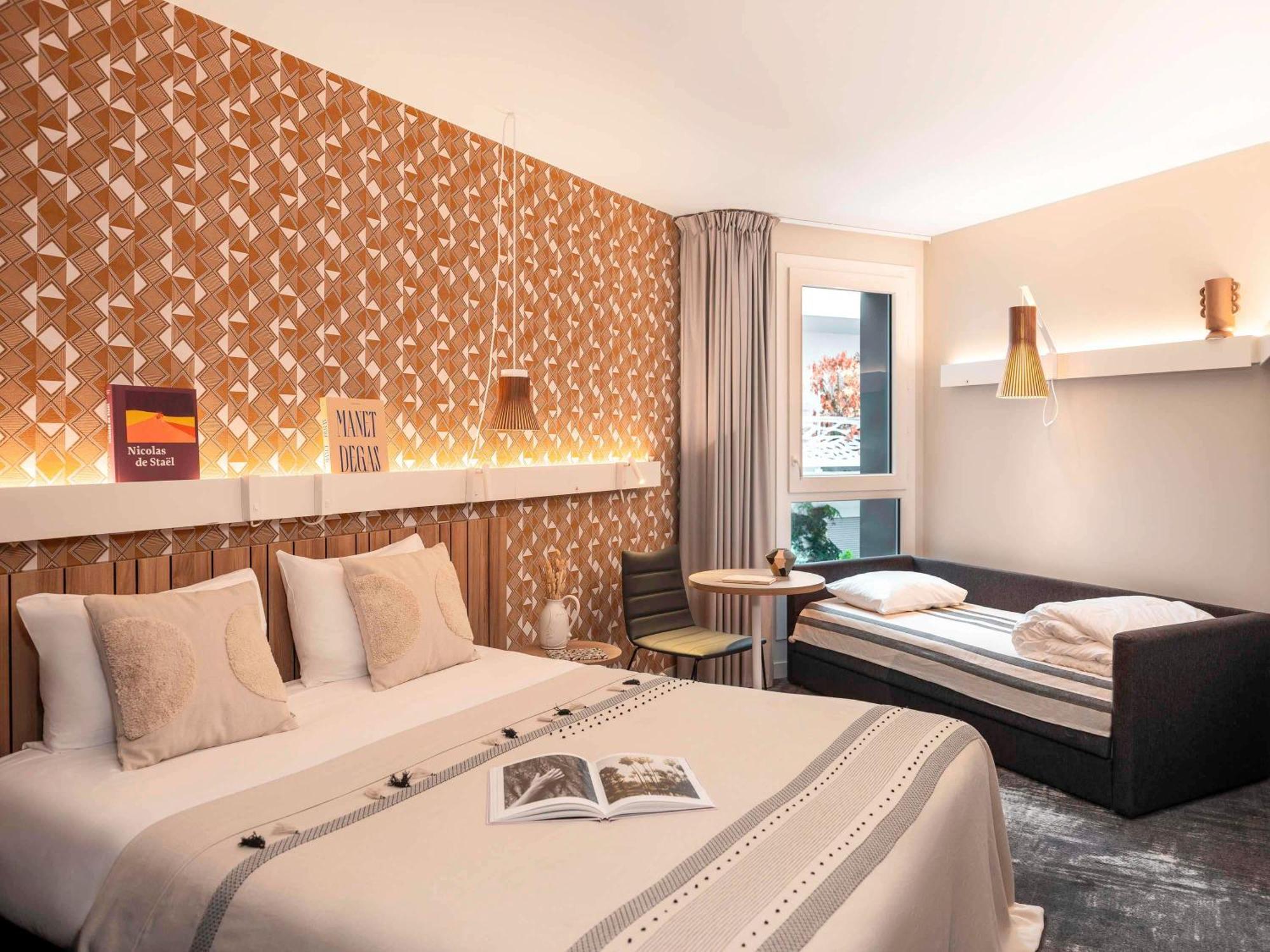 Ibis Paris Gare Montparnasse Catalogne Hotel Buitenkant foto