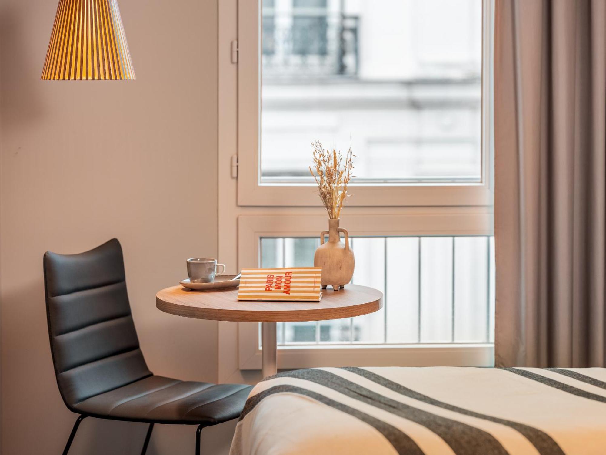 Ibis Paris Gare Montparnasse Catalogne Hotel Buitenkant foto